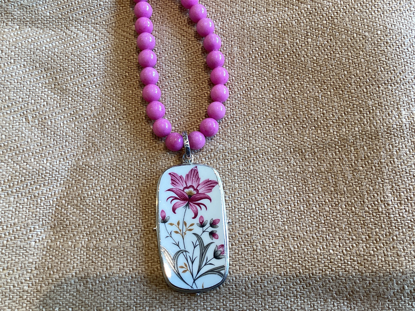 Pink flower necklace by Dallas