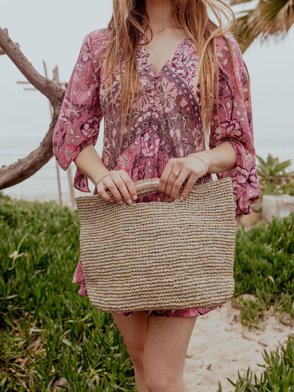 Napa: Crochet Raffia/Leather Tote by Flora Bella – 75° & Fuzzy