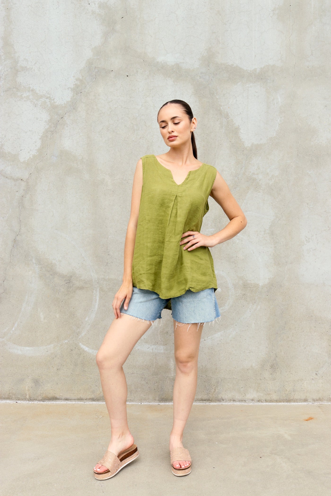 Olive Grove Linen Tank – 100% Linen by 75