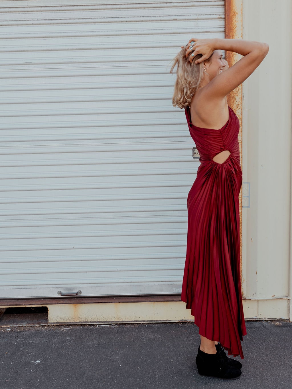 Asymmetrical Pleated Midi Featuring One Shoulder by 75