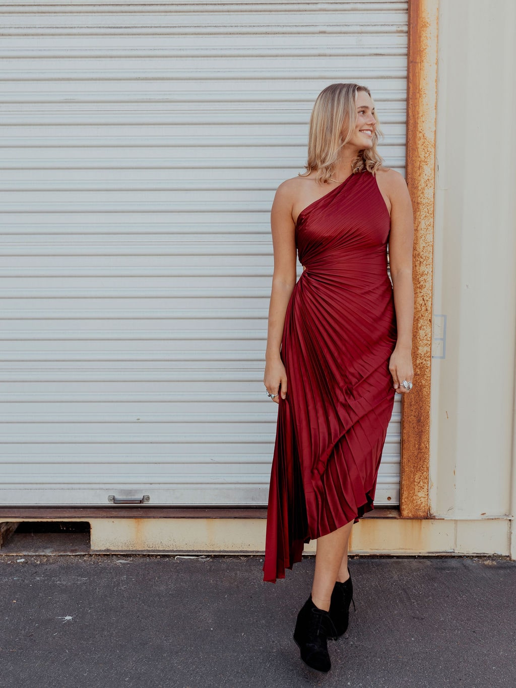 Asymmetrical Pleated Midi Featuring One Shoulder by 75