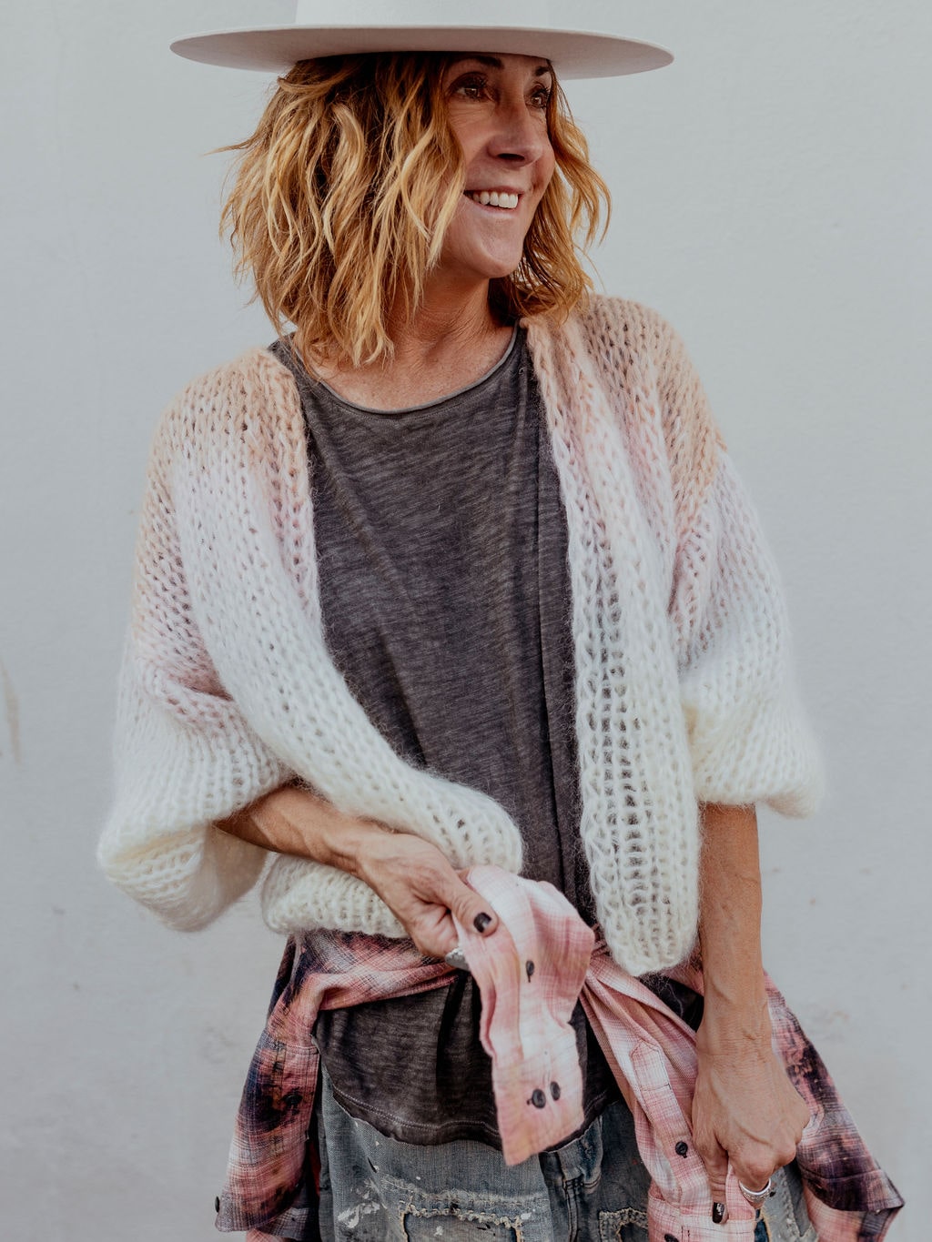 GRADIENT FADE BOMBER CARDIGAN by Maiami – 75° & Fuzzy