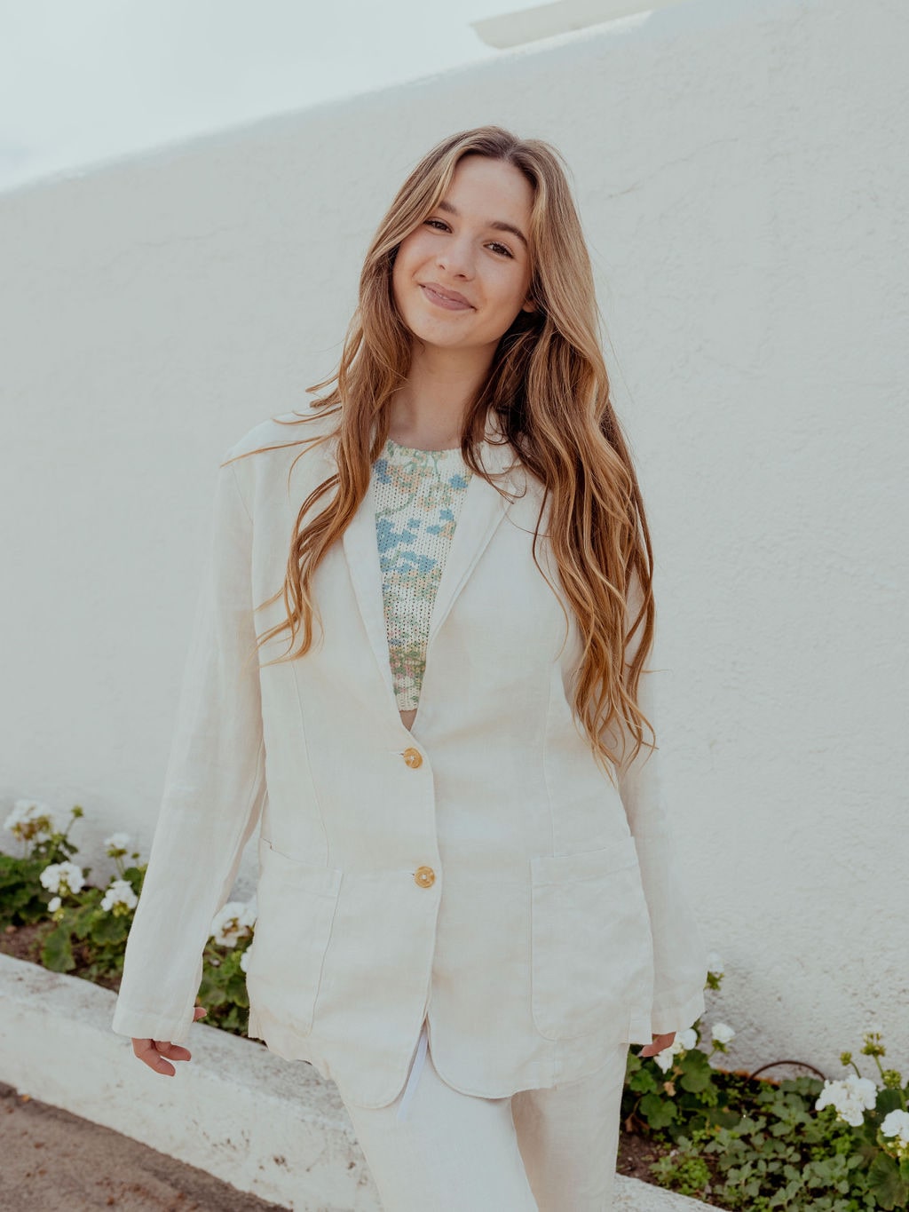 CASSIE HEAVY LINEN BLAZER by Velvet by Graham & Spencer