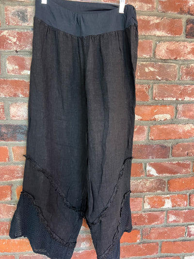 Linen Ruffle Pants by 75
