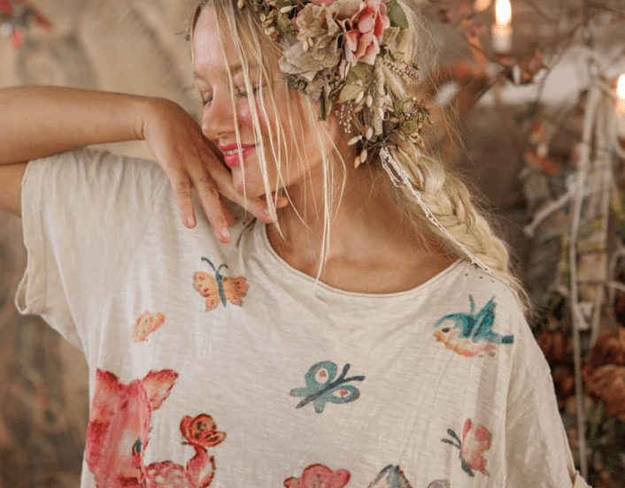 Frolic Tee 2330 by Magnolia Pearl