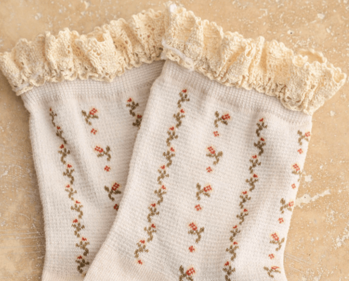 Vintage Bloom Lace Trim Socks by 75