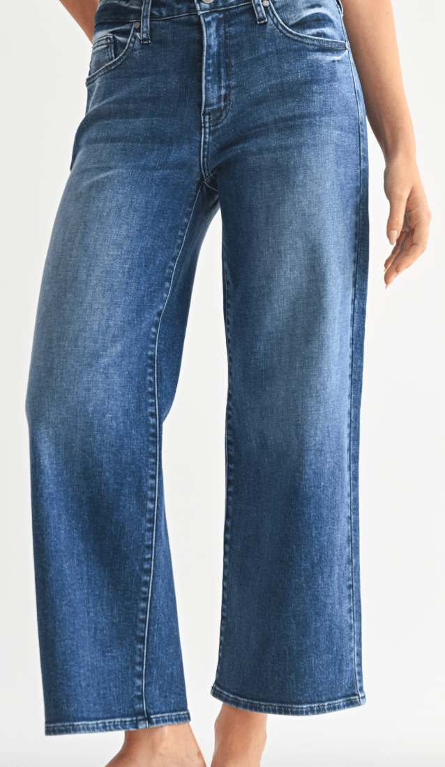Petite Wide-Leg Denim by Just Black Denim