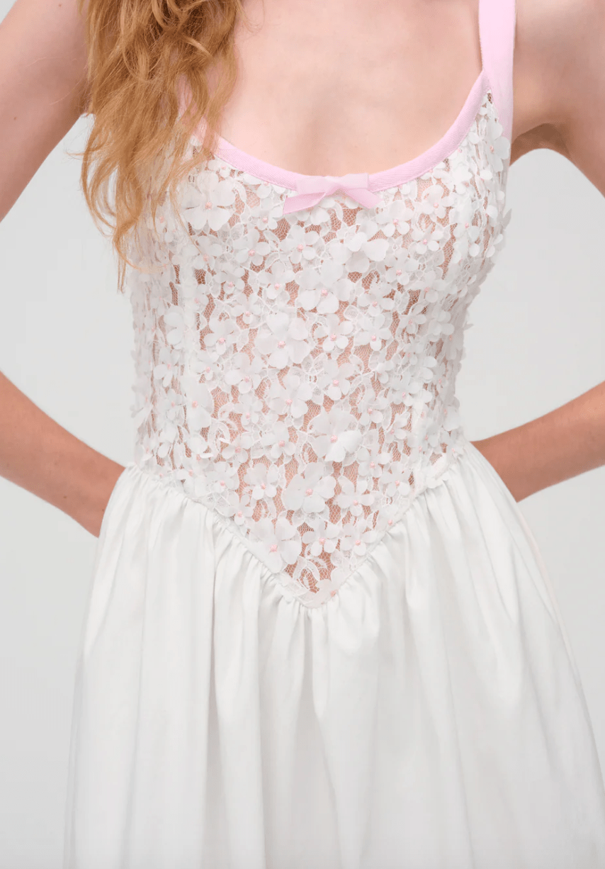 FOR LOVE & LEMONS