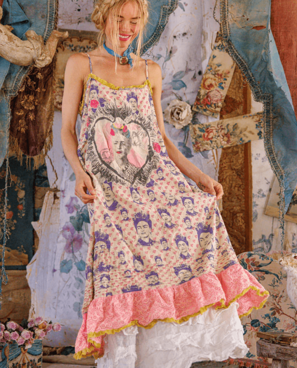 Frida Corazón Llameante Clementine Slip 197 BY MAGNOLIA PEARL