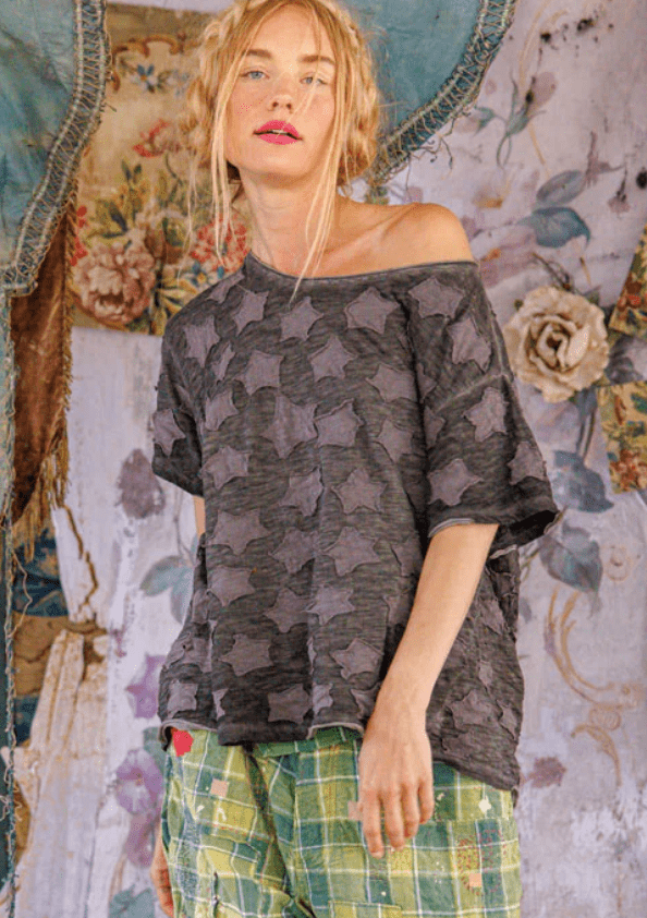 Little Star Appliqué Tee 1991 by Magnolia Pearl