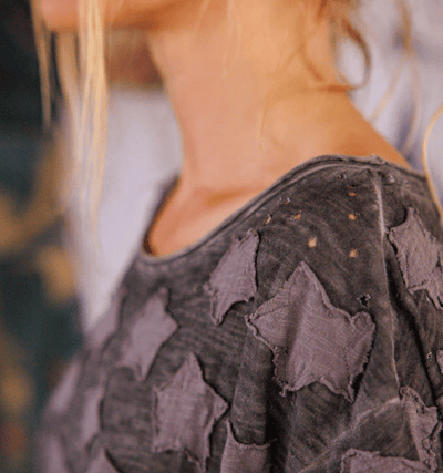 Little Star Appliqué Tee 1991 by Magnolia Pearl