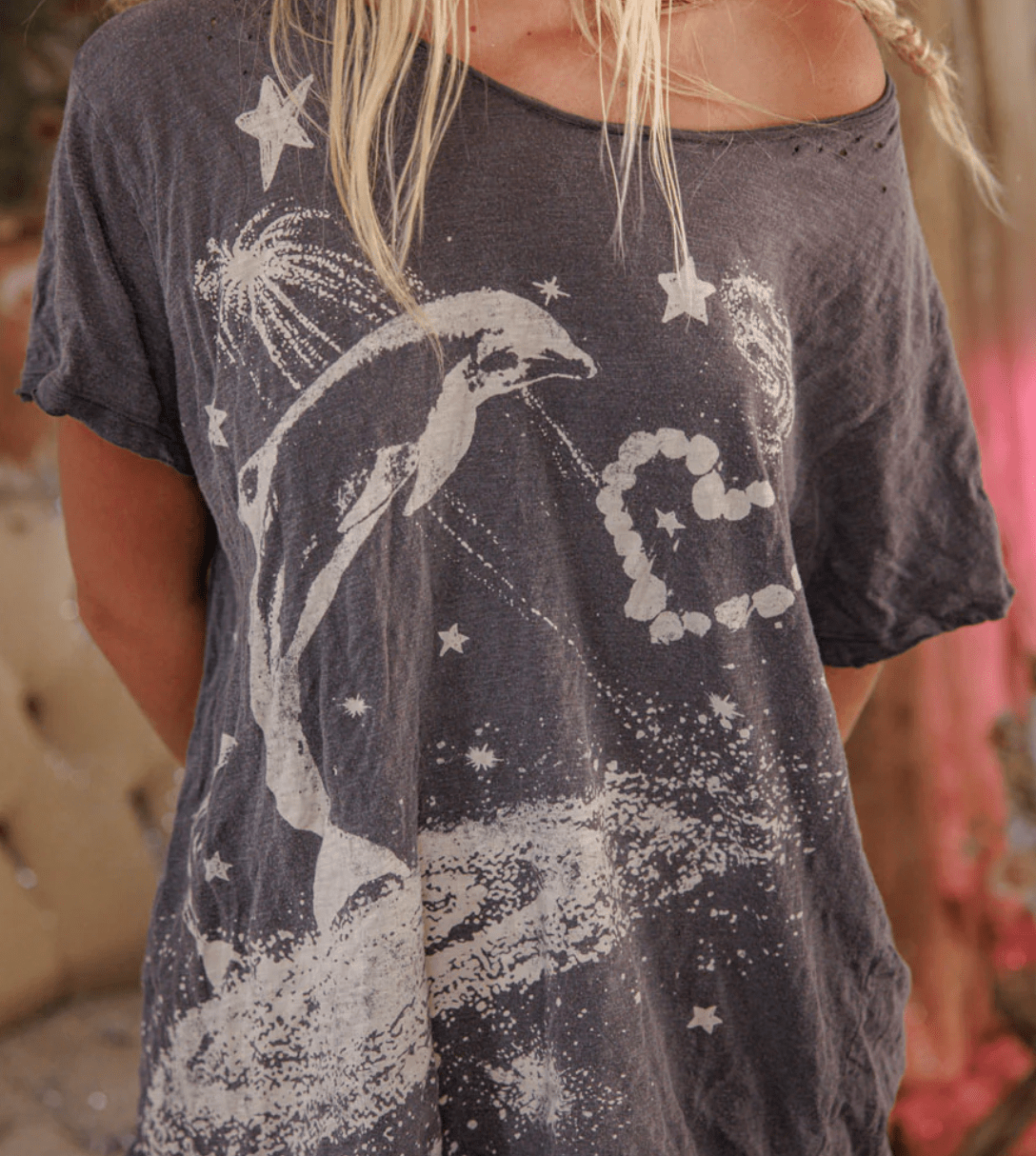 Sky Dolphin Tee 2523 BY MAGNOLIA PEARL