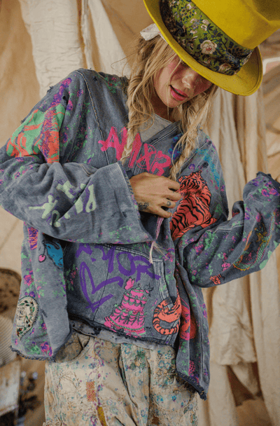 Graphics Raji Hoodie 2983 BY MAGNOLIA PEARL