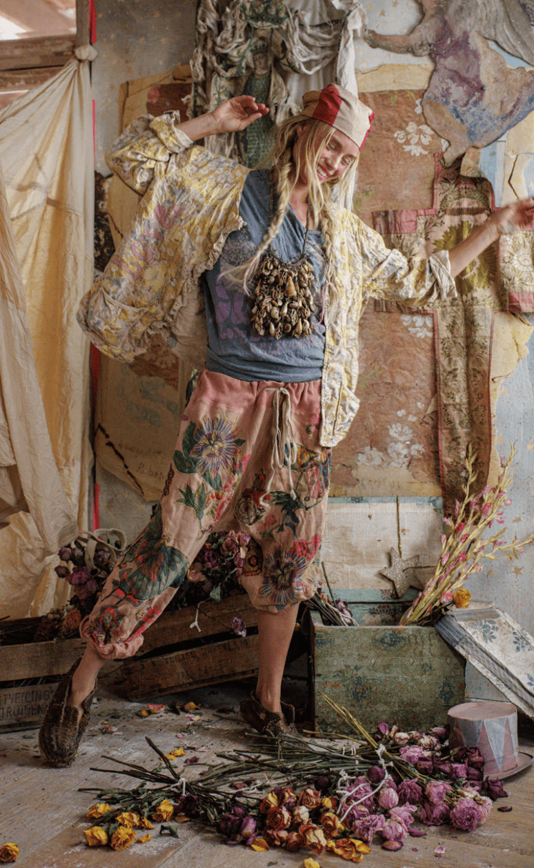 Anders Love Appliqué Jacket 554 BY MAGNOLIA PEARL