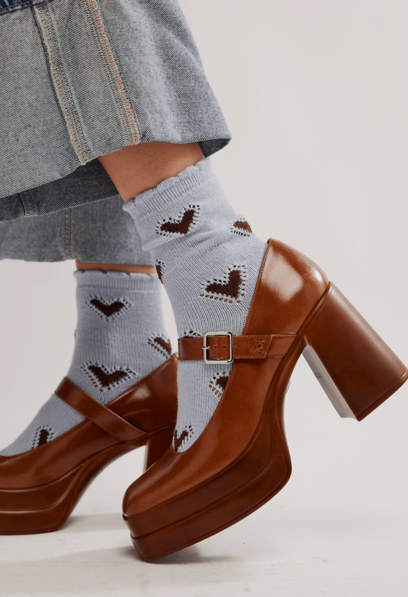 CUPIDS BOW BY FREE PEOPLE