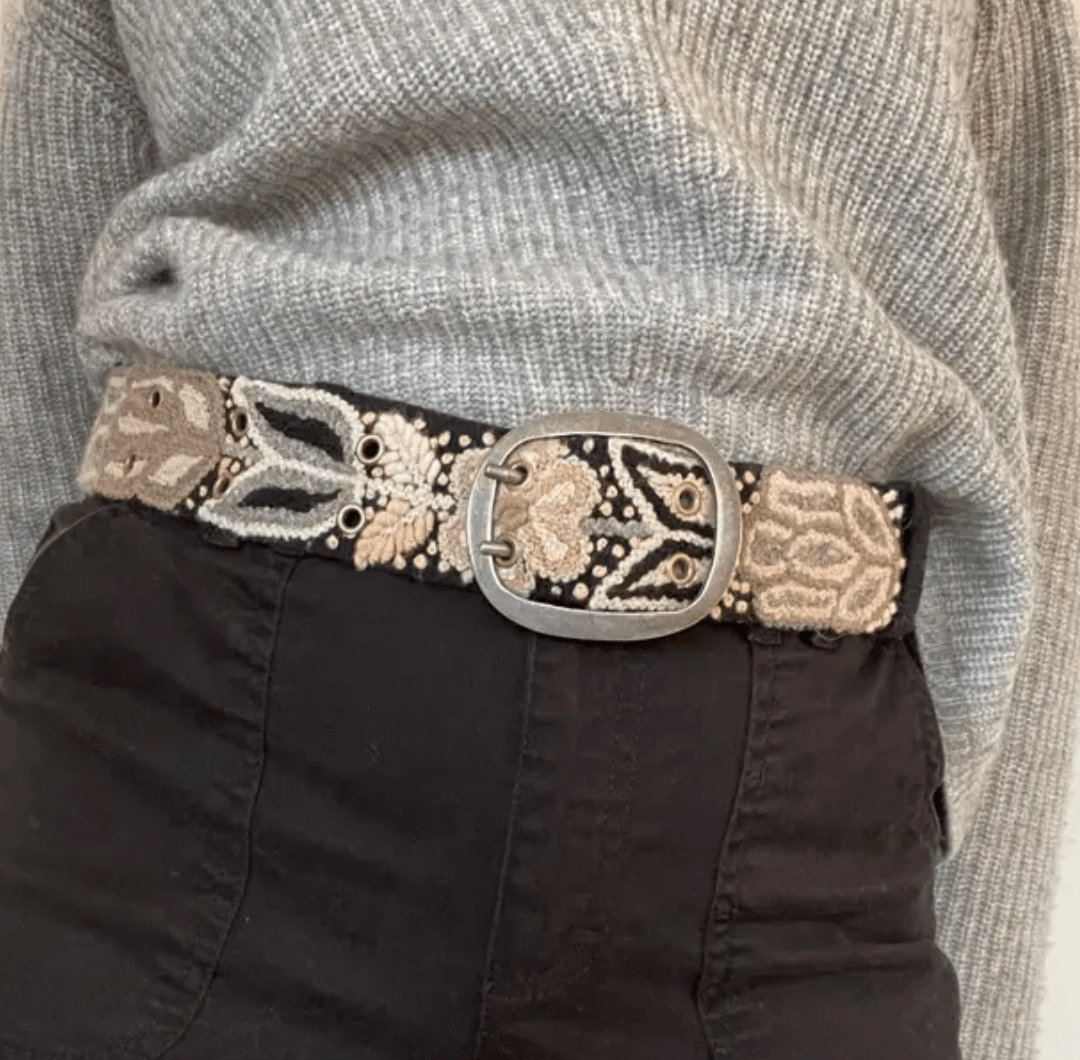 Monochromatic Belt BY JENNY KRAUSS
