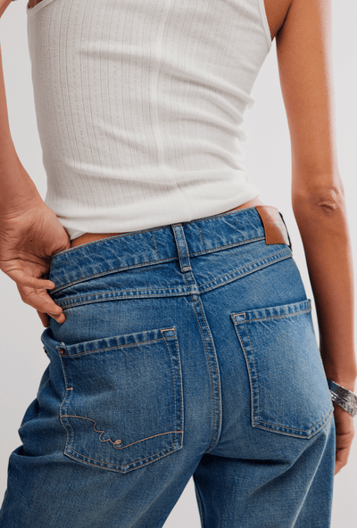 WEST COAST RELAXED JEAN BY FREE PEOPLE