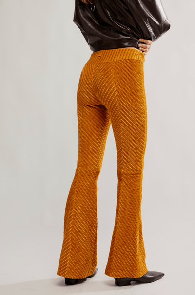 Penny Pull-On Velvet Pants BY FREE PEOPLE