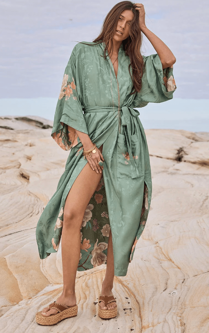 Floridian Reversible Robe BY SPELL – 75° & Fuzzy