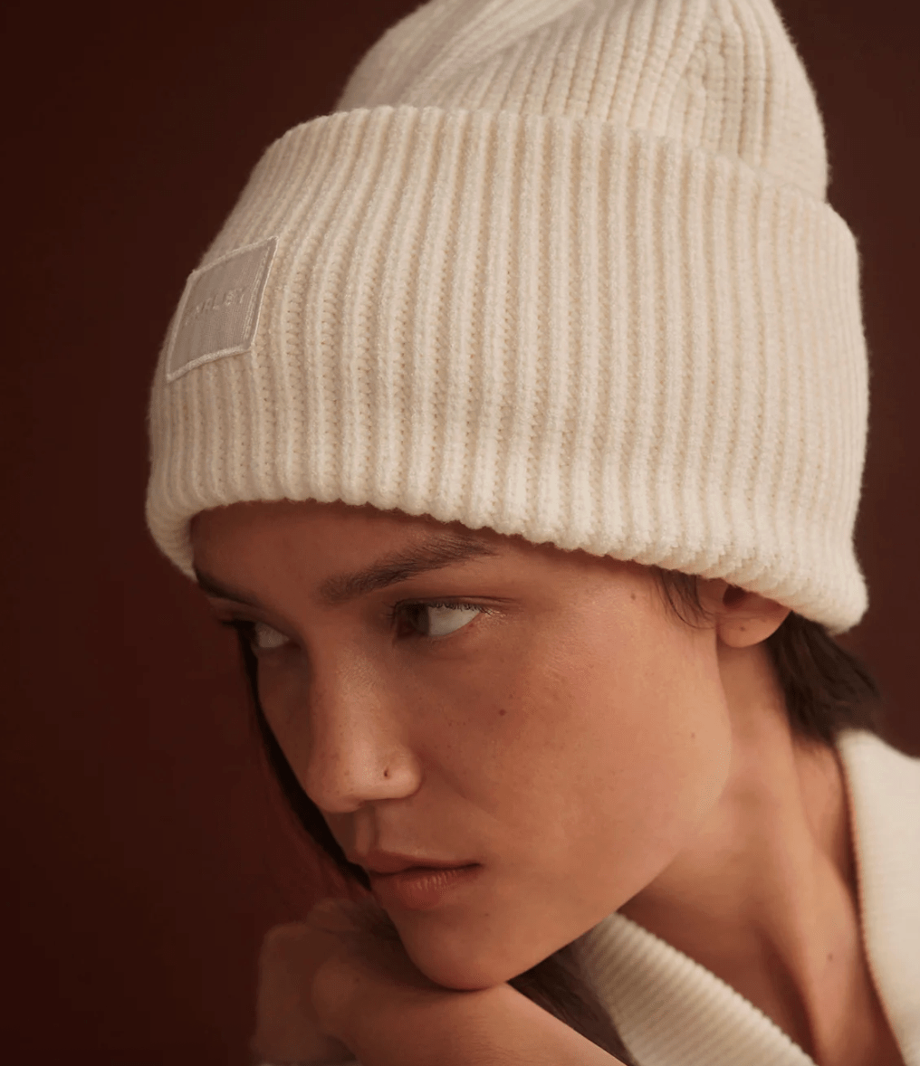 Carly Beanie BY VARLEY