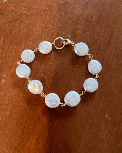 Fresh Water Pearl Bracket with Round Coin Shape