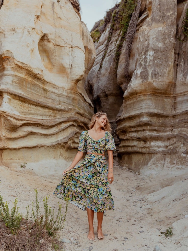 Floral Short Sleeve Crop Top