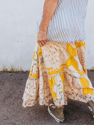 Friendship Star Quilt Skirt 150 by Magnolia Pearl