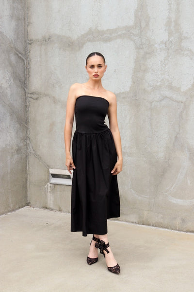 Kai Woven Poplin Strapless Dress by Perfect White Tee