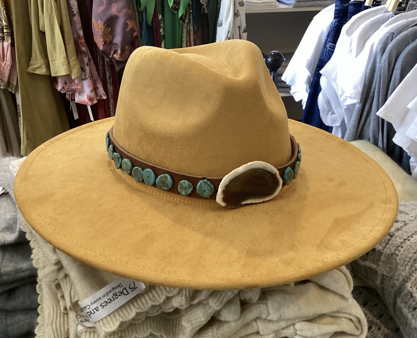 Sunny hat by Dallas B