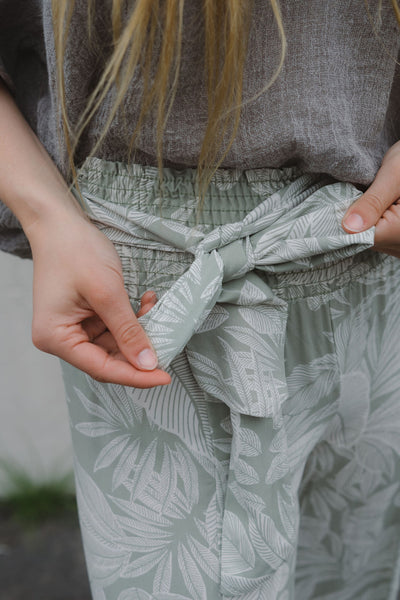 Tiered Wide-Leg Trouser