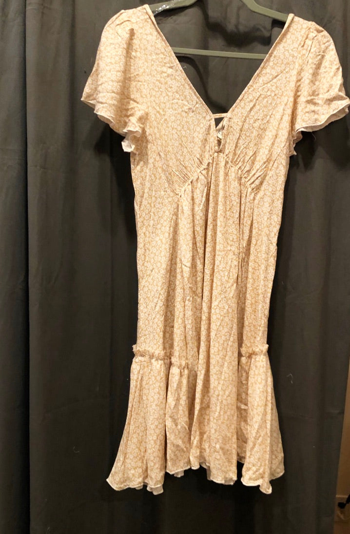 Ditsy Flutter Sleeve Swing Dress