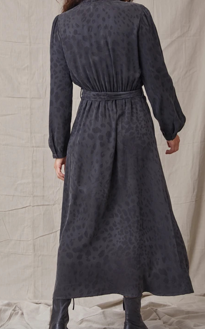 Keyhole Midi Dress by Bella Dahl Charcoal / L by 75 Degrees and Fuzzy Keyhole Midi Dress by Bella Dahl Charcoal / L by 75 Degrees and Fuzzy