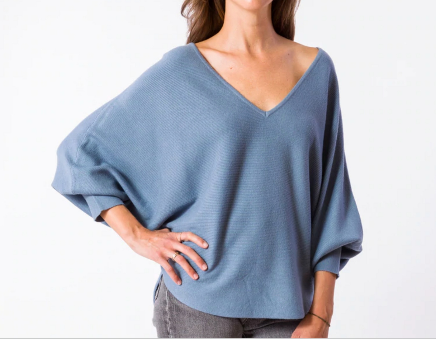 RYU 'V-NECK' Ribbed Sweater by Kerisma