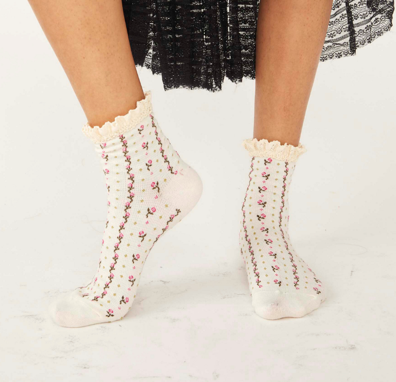 ROSEBUD WAFFLE KNIT ANKLE by Free People