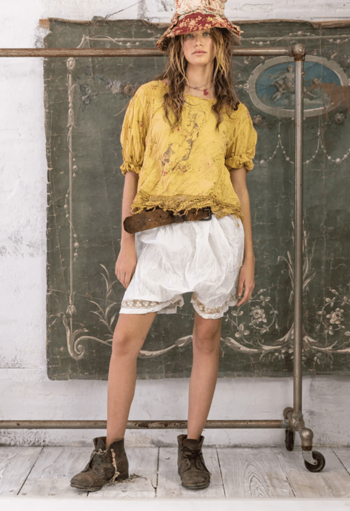 Floral Francie Blouse 1346 by Magnolia Pearl