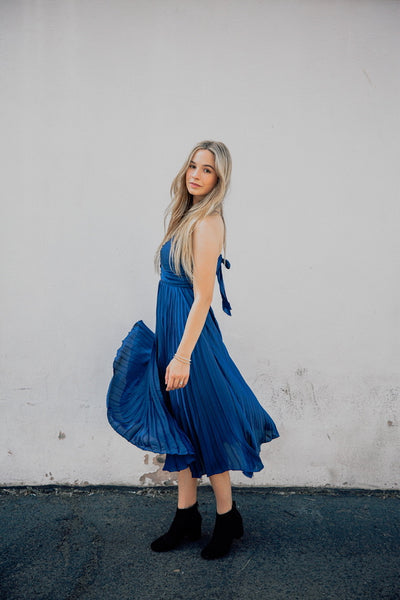 CLASSIC BOMBSHELL SATIN PLEATED MIDI DRESS