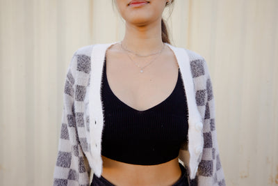 Cropped and Fuzzy Checkered Cardigan with Ballon Sleeve